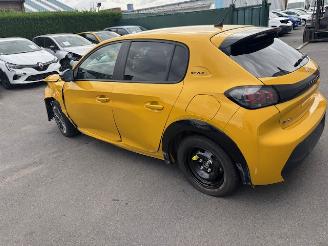 Peugeot e-208  picture 8