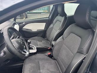 Renault Clio  picture 5