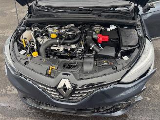Renault Clio  picture 8