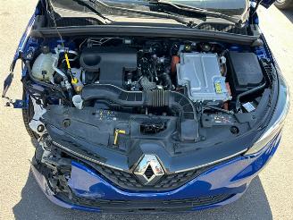 Renault Clio HYBRYD E TECH picture 8