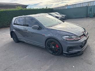 Volkswagen Golf GTI TCR picture 2
