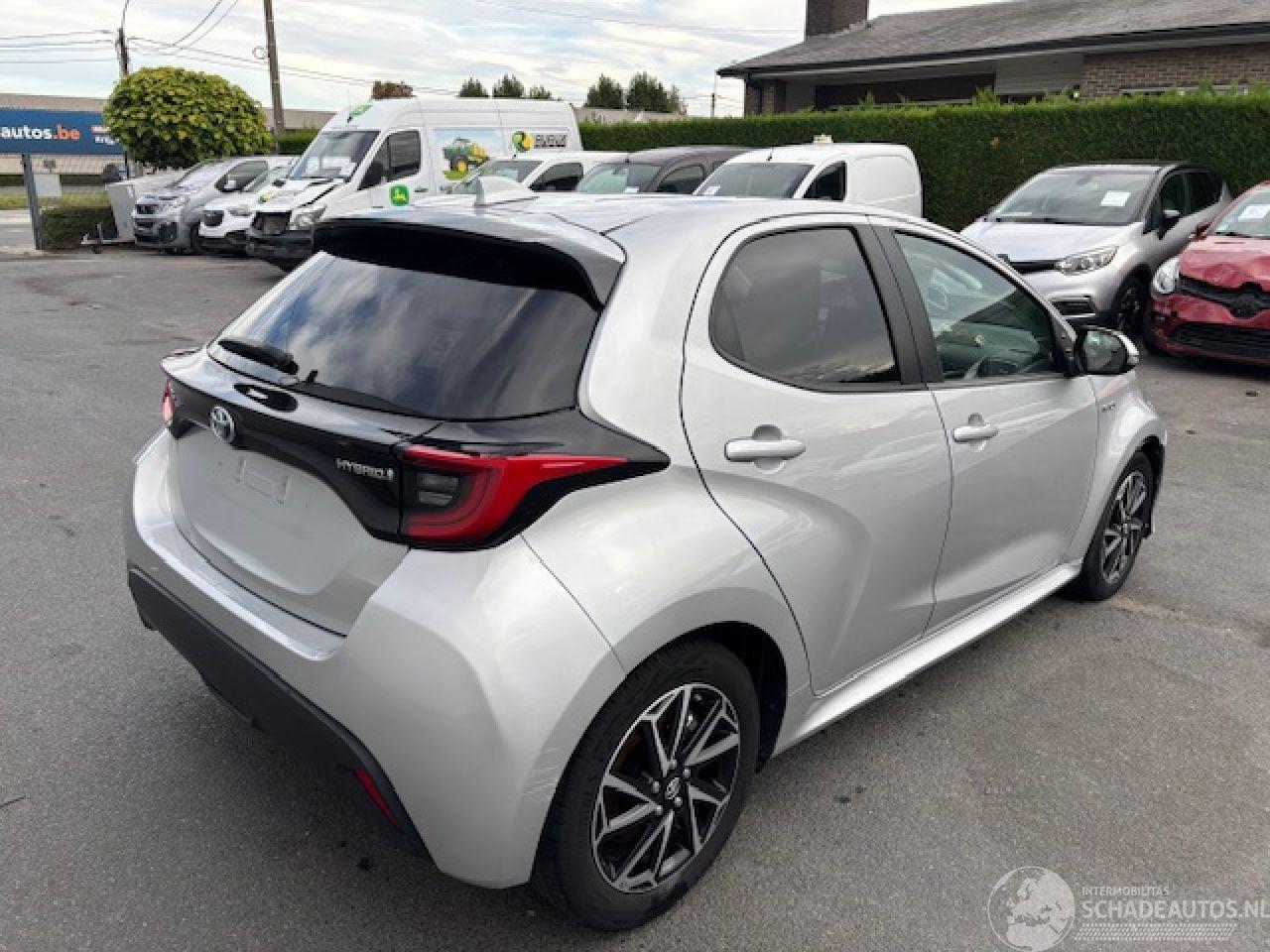 Toyota Yaris PAKKET 2X TOYOTA YARIS HYBRIDE