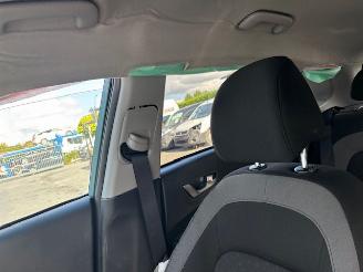Hyundai Kona  picture 13