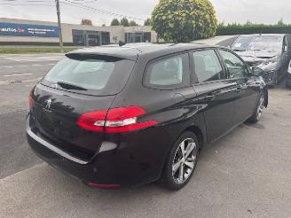 Schadeauto Peugeot 308  2017/9