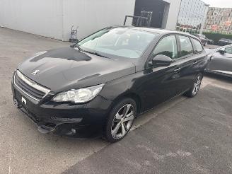 Peugeot 308  picture 3