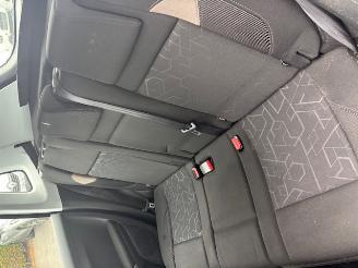 Peugeot 2008  picture 6