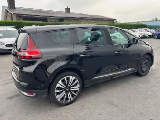 Renault Grand-scenic  picture 2