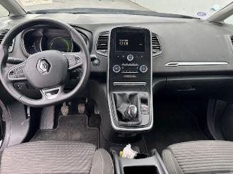 Renault Grand-scenic  picture 6