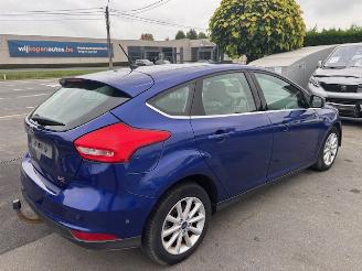 Ford Focus  picture 2