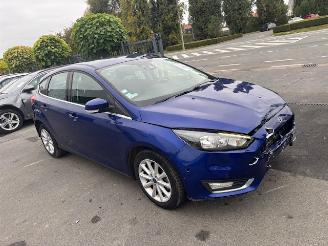 Ford Focus  picture 3