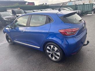 Schadeauto Renault Clio E-TECH HYBRID 2021/2