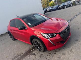 Peugeot 208  picture 3