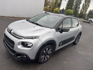 damaged passenger cars Citroën C3  2017/3