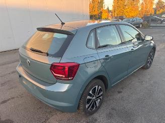 Schadeauto Volkswagen Polo IQ DRIVE 2019/7