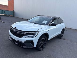 uszkodzony samochody osobowe Renault Austral ALPINE HYBRID 200PK 2023/6