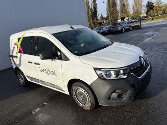 Schade bestelwagen Renault Kangoo  2023/9