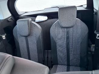 Peugeot 5008 7 SEATS picture 8