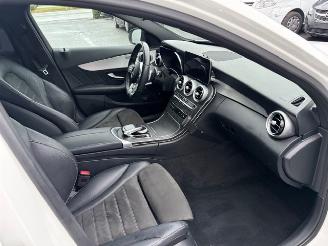 Mercedes C-klasse PLUGIN HYBRID picture 5