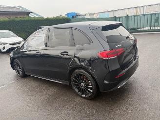 skadebil auto Mercedes B-klasse EQ POWER 2021/12