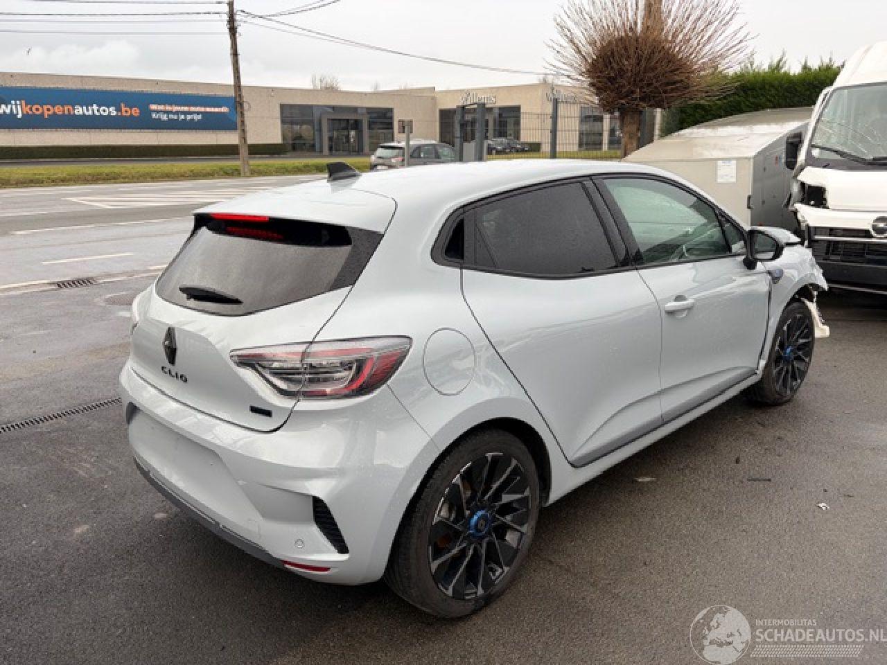 Renault Clio ALPINE AUTOMAAT