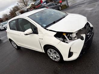 Toyota Yaris HYBRID AUTOMAAT picture 6