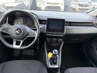 Renault Clio  picture 5