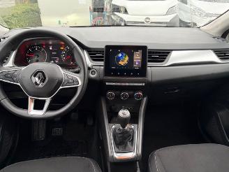 Renault Captur  picture 3