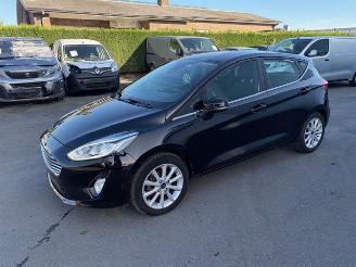 Ford Fiesta  picture 2