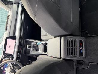 Volkswagen Golf  picture 7