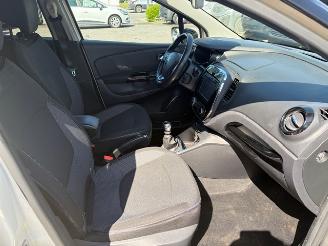 Renault Captur  picture 7