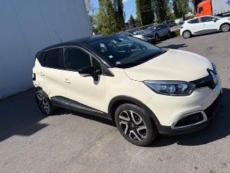Renault Captur  picture 2
