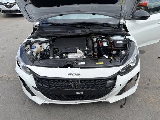 Peugeot 208 STYLE picture 10