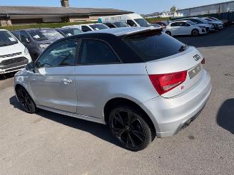 Unfallwagen Audi A1 S LINE 2013/7