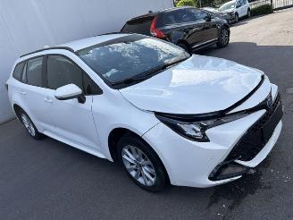Toyota Corolla Touring Sports HYBRID picture 3