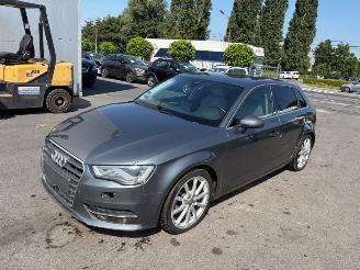 Damaged car Audi A3 AUTOMAAT 2015/11