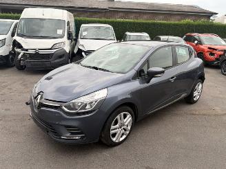 Renault Clio  picture 7