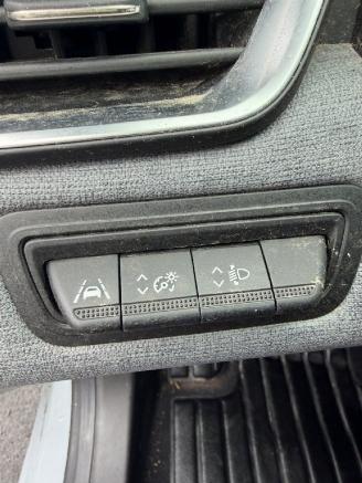Renault Clio  picture 7