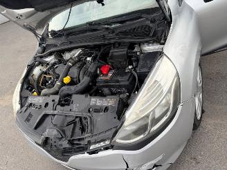 Renault Clio  picture 8