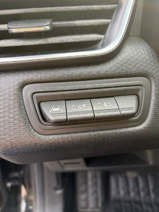 Renault Clio  picture 9