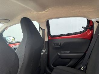 Peugeot 108  picture 7