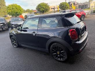 Mini Cooper S  picture 2