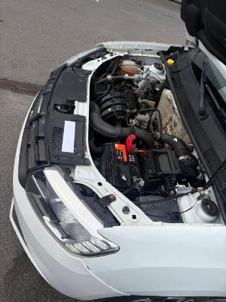 Dacia Logan  picture 11