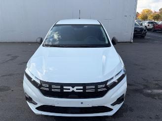 Dacia Sandero  picture 2