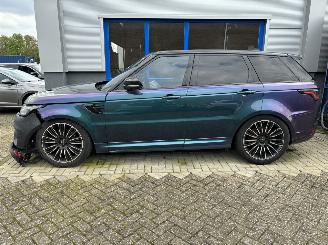 uszkodzony samochody osobowe Land Rover Range Rover sport Range Rover Sport SVR 5.0 575PK Carbon Vol Opties 2019/2