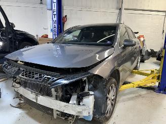 Coche accidentado Mercedes A-klasse Mercedes A200 2018/12