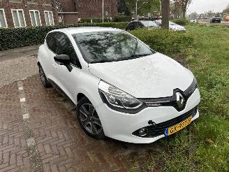  Renault Clio 0.9 TCe ECO Night&Day 2015/6