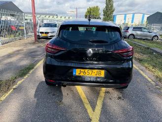 Renault Clio 1.0 TCe Zen picture 4