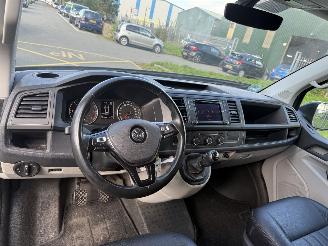 Volkswagen Transporter 2.0 TDI L1H2 Highline picture 11