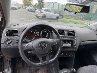 Volkswagen Polo 1.0 Comfortline picture 11