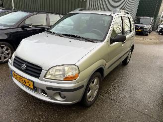 uszkodzony samochody osobowe Suzuki Ignis 1.3 16v GS Automaat 2001/10
